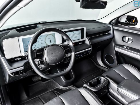 Used 2024 Hyundai Ioniq 5 Limited image 14