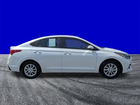 Used 2019 Hyundai Accent SEL FWD image 3
