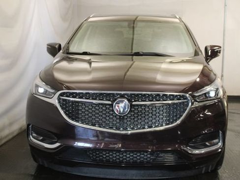 Used 2021 Buick Enclave Avenir w/ Avenir Technology Package AWD/4WD image 3