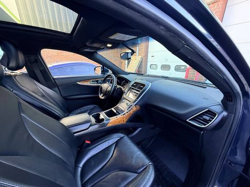Used 2017 Lincoln MKX Select AWD/4WD image 20
