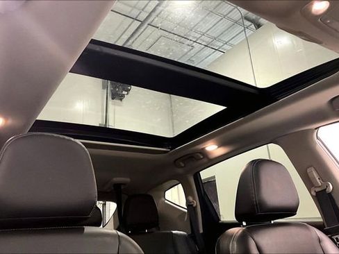 Used 2024 Nissan Murano SV image 29