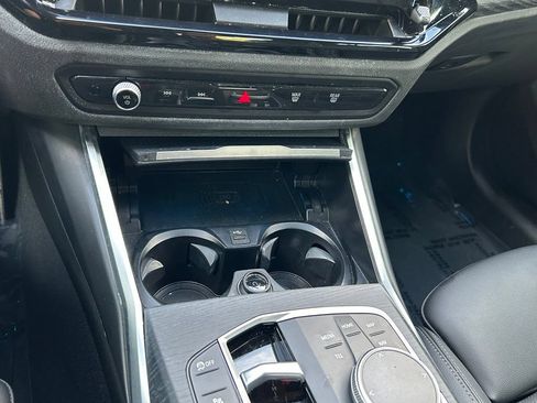 Used 2025 BMW 330i Sedan RWD image 22