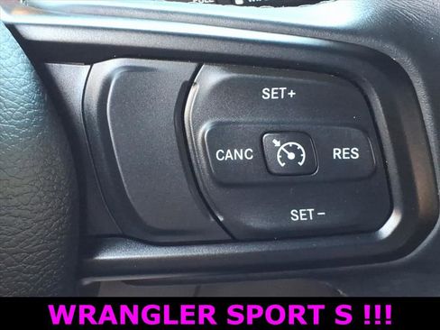 Used 2020 Jeep Wrangler Sport image 16