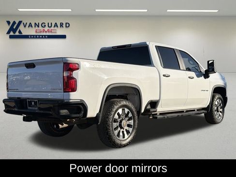 Used 2024 Chevrolet Silverado 2500 Custom w/ Custom Value Package image 6