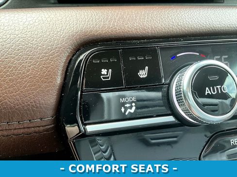 Used 2023 Honda Pilot Elite image 37