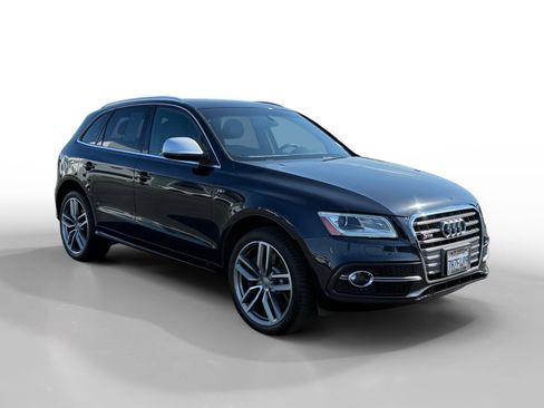 Used 2015 Audi SQ5 Premium Plus w/ Technology Package AWD/4WD image 7