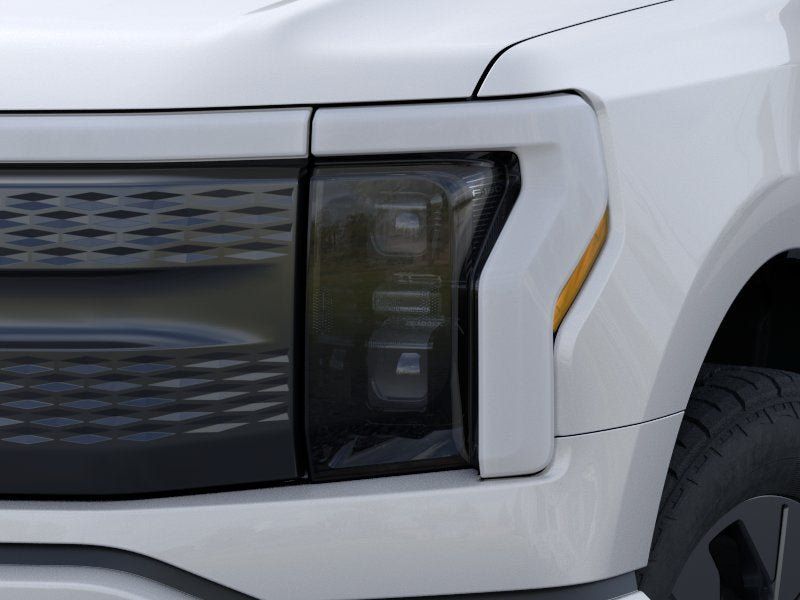 New 2025 Ford F150 Lightning Flash AWD/4WD image 18