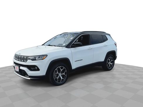 Used 2024 Jeep Compass Limited AWD/4WD image 4