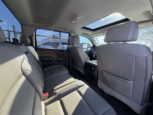 Used 2019 GMC Sierra 3500 SLT image 22