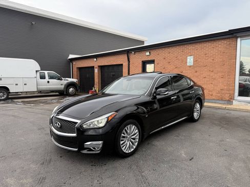 Used 2015 INFINITI Q70 L 3.7 AWD/4WD image 2