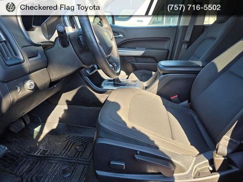 Used 2019 Chevrolet Colorado LT image 9