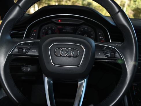 Used 2021 Audi Q7 3.0T Premium Plus w/ Premium Plus Package image 14