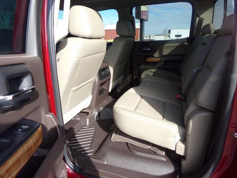 Used 2018 GMC Sierra 1500 SLT image 22