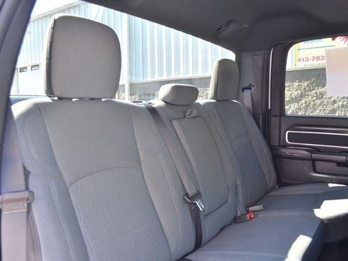 Used 2024 RAM 3500 Big Horn image 33