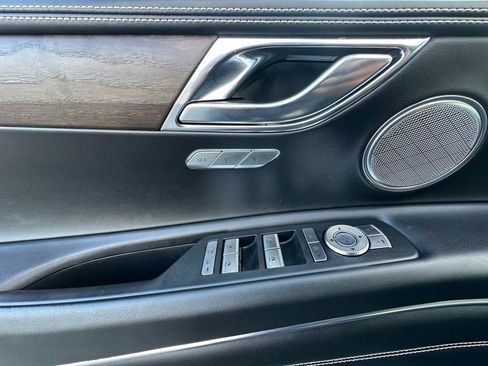 Used 2023 Genesis GV80 3.5T w/ Advanced Package image 11