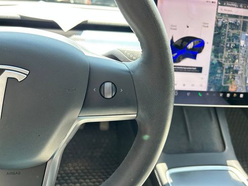 Used 2022 Tesla Model 3 Long Range AWD/4WD image 19