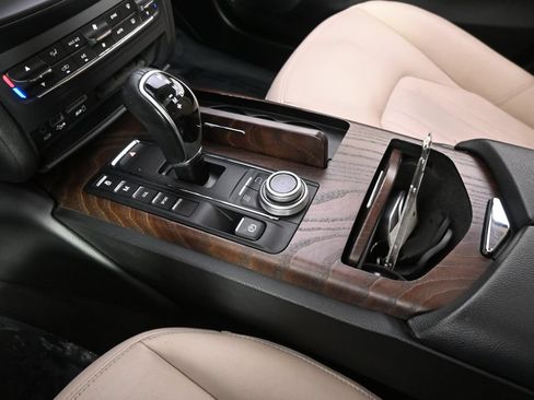 Used 2017 Maserati Ghibli RWD image 37