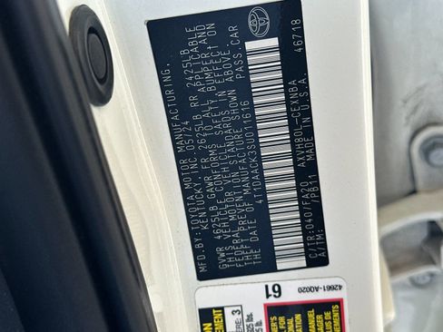 Used 2025 Toyota Camry LE FWD image 25