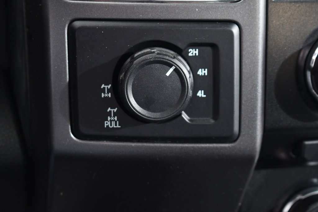 Used 2016 Ford F150 XLT w/ Equipment Group 302A Luxury AWD/4WD image 30