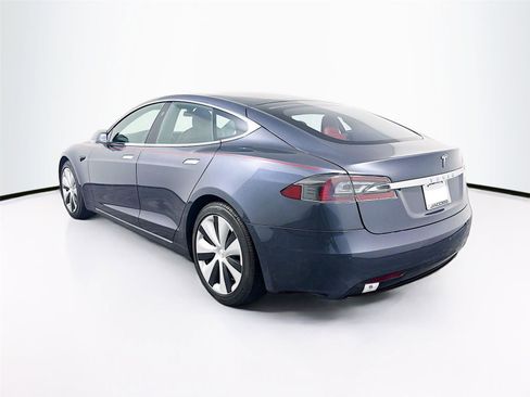 Used 2021 Tesla Model S Long Range Plus image 22