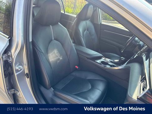 Used 2022 Toyota Camry XSE image 14