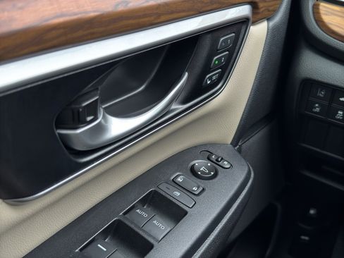 Used 2019 Honda CR-V EX-L image 29