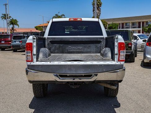 Used 2024 RAM 2500 Big Horn AWD/4WD image 6