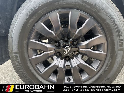 Used 2023 Toyota Tacoma Limited w/ Nightshade Package AWD/4WD image 28