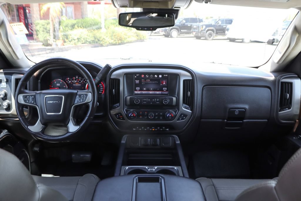 Used 2015 GMC Sierra 2500 Denali w/ Duramax Plus Package AWD/4WD image 29