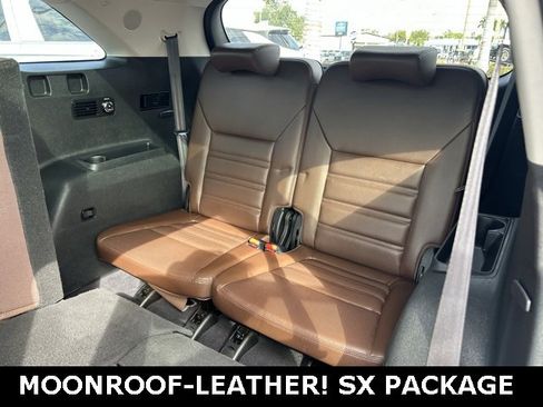 Used 2020 Kia Sorento SX image 16