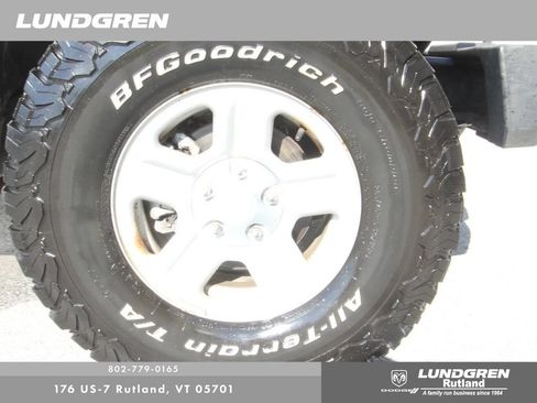 Used 2018 Jeep Wrangler Unlimited Sport AWD/4WD image 19
