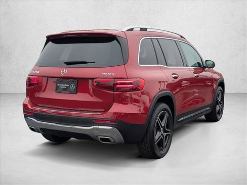 New 2026 Mercedes-Benz GLB 250 4MATIC image 2