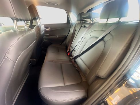 Used 2023 Hyundai Kona Limited FWD image 26
