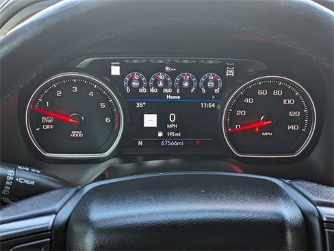 Used 2021 Chevrolet Suburban Premier w/ Premium Package image 28