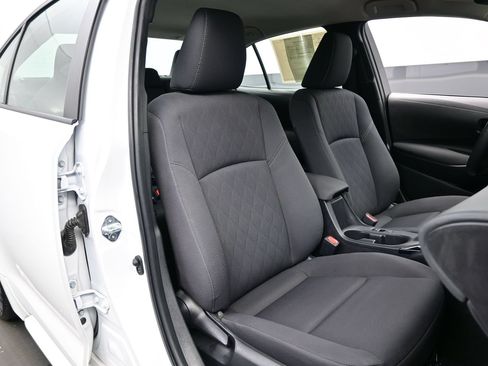 Used 2024 Toyota Corolla LE FWD image 13