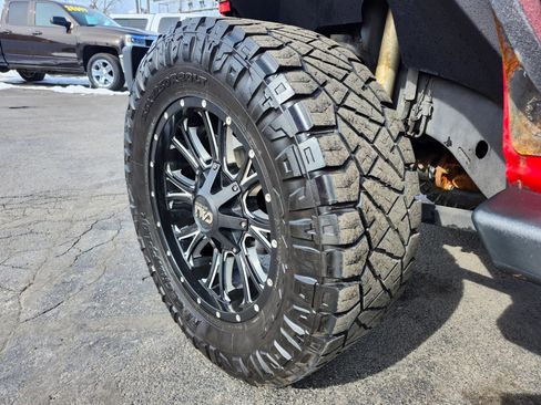 Used 2014 Jeep Wrangler Rubicon w/ Power Convenience Group image 25