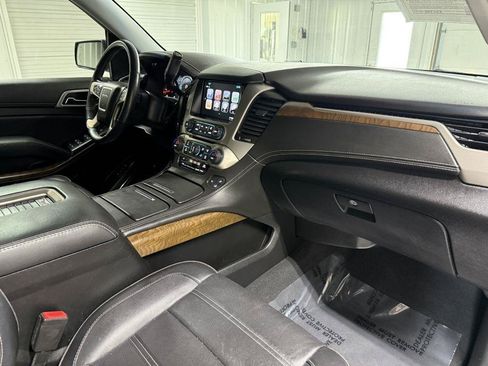 Used 2019 GMC Yukon XL Denali w/ Denali Ultimate Package AWD/4WD image 52