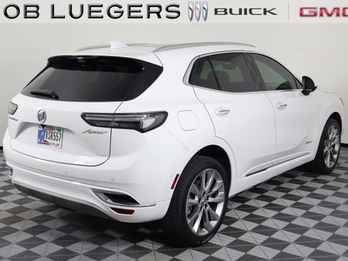Used 2022 Buick Envision Avenir w/ Technology Package II FWD image 5