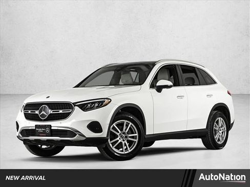 Certified 2025 Mercedes-Benz GLC 300 4MATIC image 1