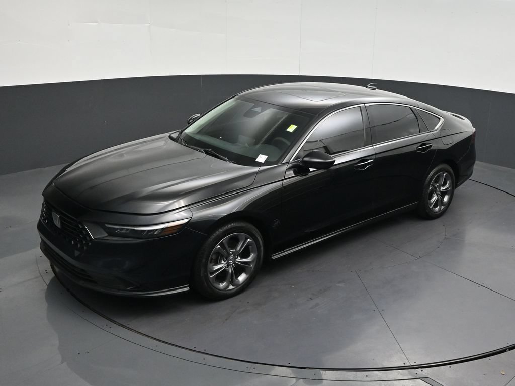 Used 2024 Honda Accord EX image 17