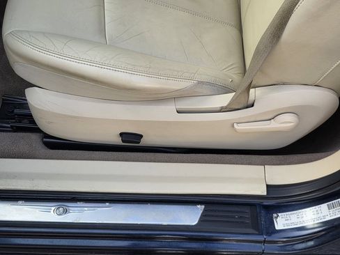 Used 2008 Chrysler Sebring Limited w/ Luxury Group FWD image 17