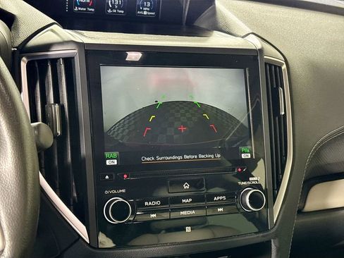 Certified 2022 Subaru Forester Limited image 18