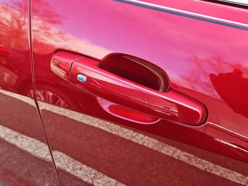 Used 2025 Chevrolet Malibu LT image 24