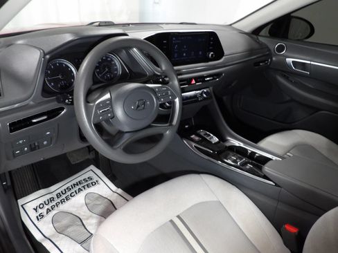 Used 2021 Hyundai Sonata SEL w/ Cargo Package FWD image 13