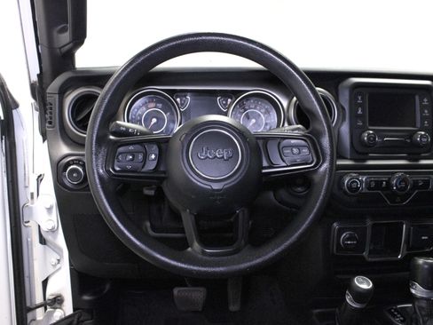 Used 2018 Jeep Wrangler Sport AWD/4WD image 21