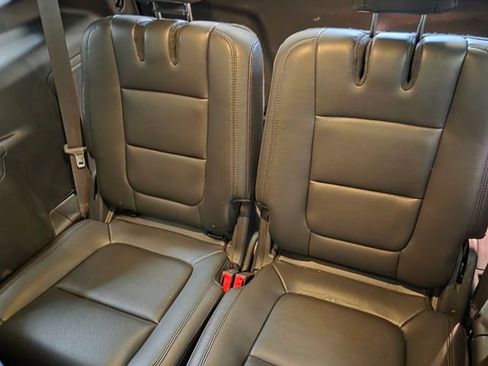 Used 2015 Ford Explorer Limited FWD image 14