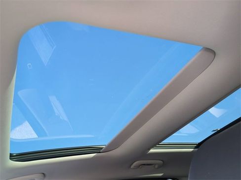 New 2026 Genesis GV80 2.5T Select image 17