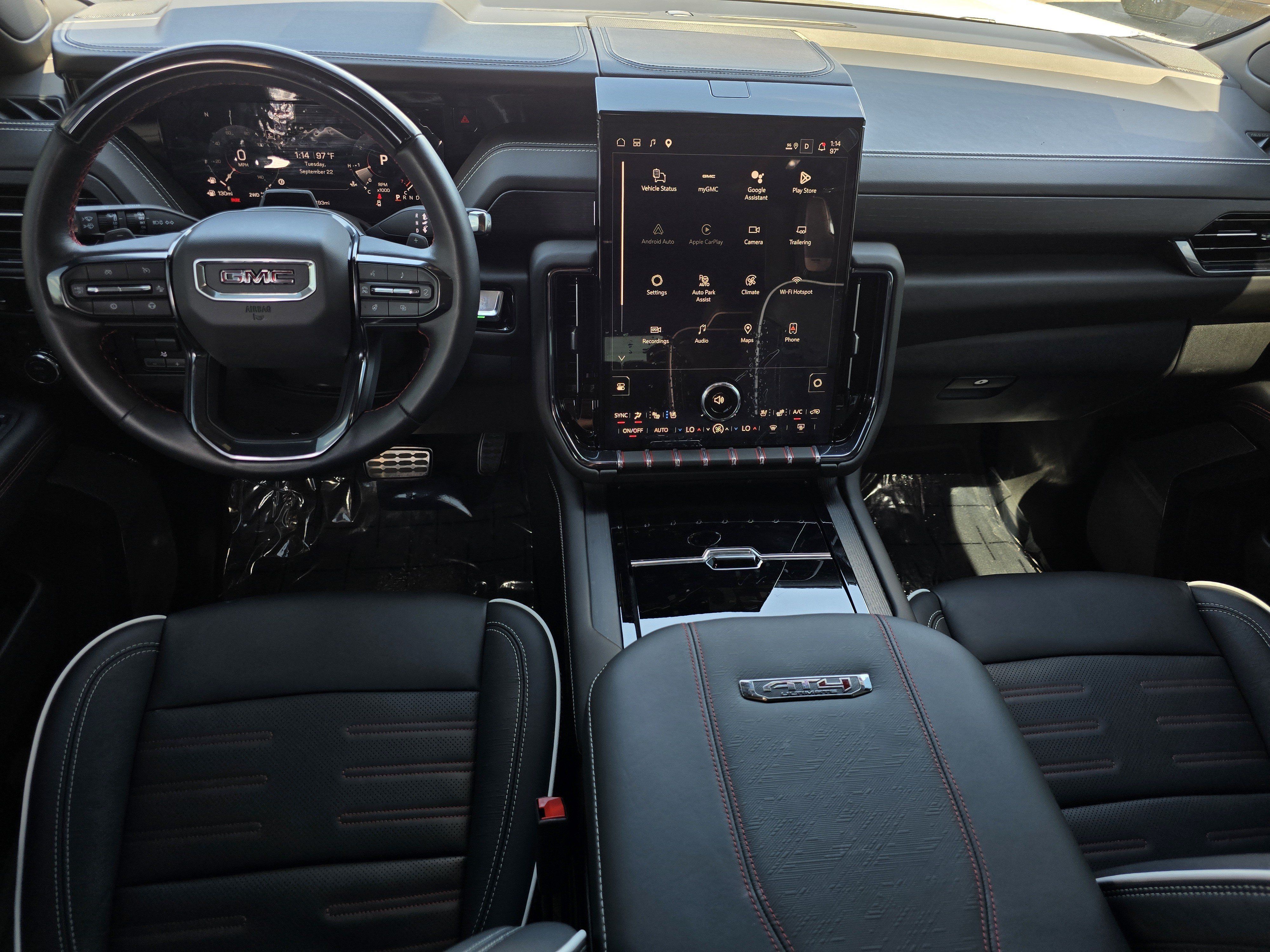 Used 2025 GMC Yukon XL AT4 Ultimate w/ LPO, AT4 Appearance Package AWD/4WD image 13