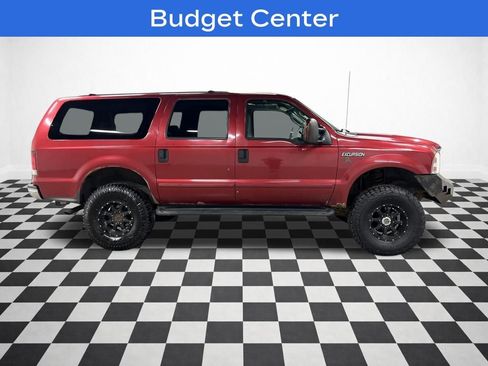 Used 2005 Ford Excursion XLS image 9
