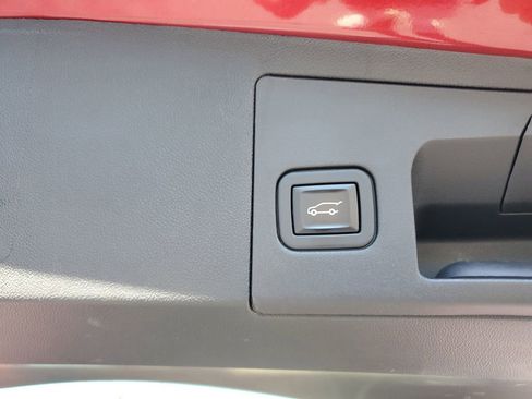 Certified 2023 Cadillac XT5 Sportv w/ Technology Package image 24